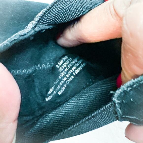 Karl Lagerfeld Paris Women's Reign Ankle Boot Combat Size 8.5 - Picture 4 of 7